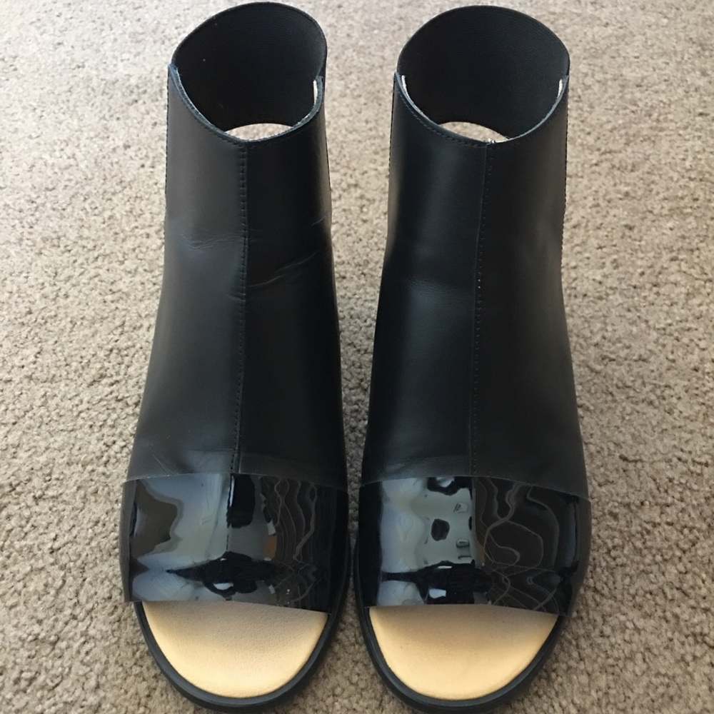 Sold!!Maison Margiella Booties